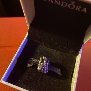 Pandora single bead